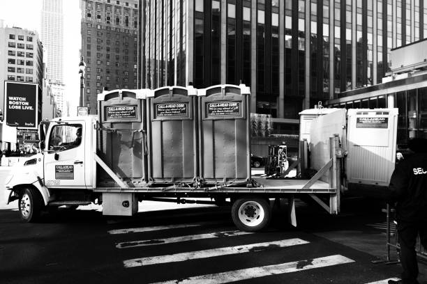 Best Wedding porta potty rental  in Clare, MI