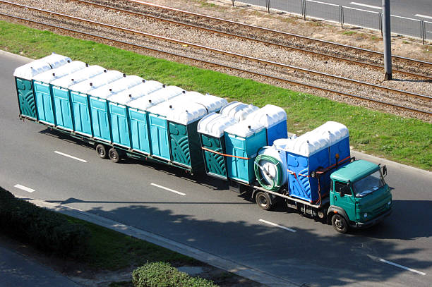 Best Porta potty delivery and setup  in Clare, MI